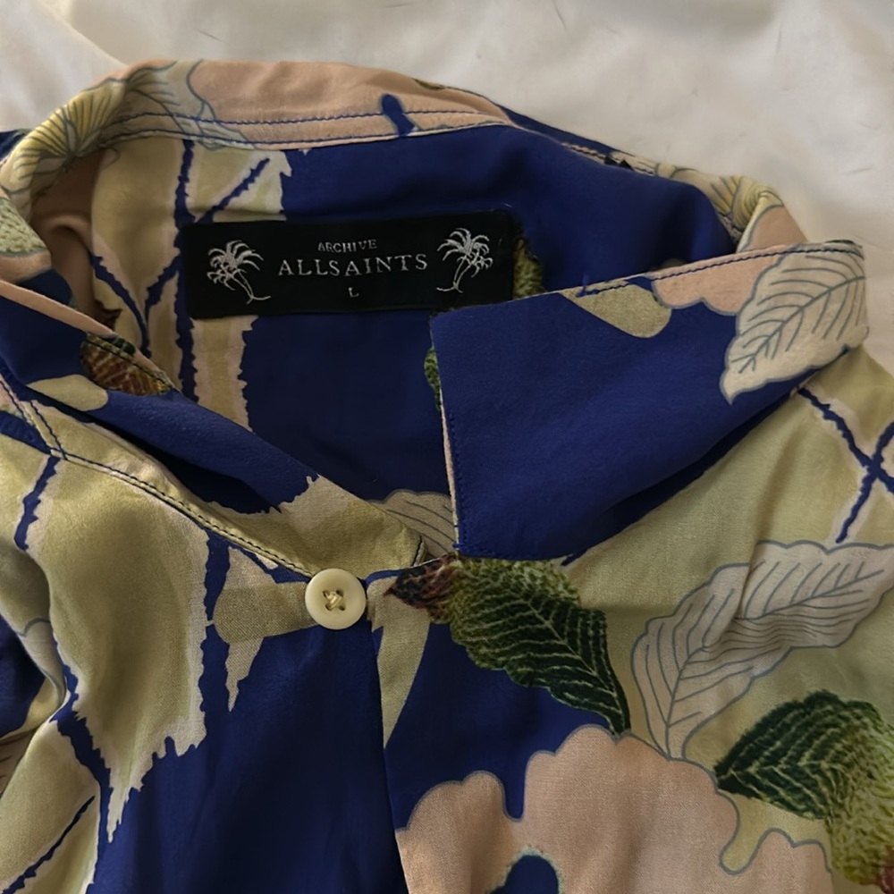 Worn Once! - Picture 2 of 3